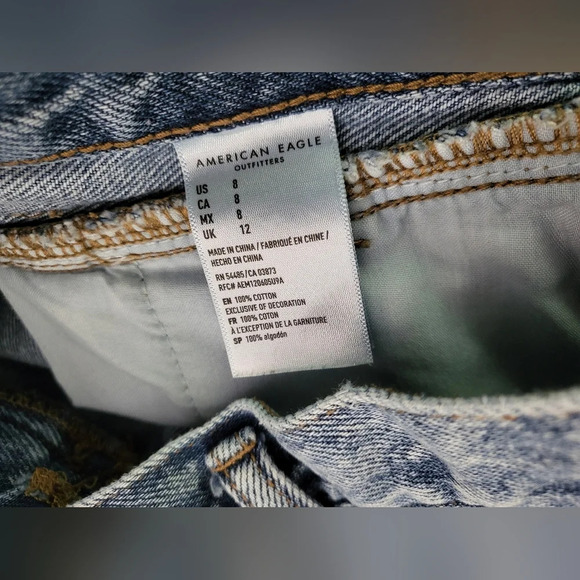 American eagle 80s inspired high waisted mom shorts Womens Size 8 - Picture 6 of 6